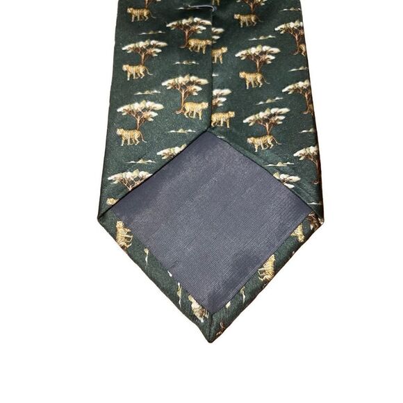 Joseph Lyman Green & Tan African Lion Safari Handmade in Italy Necktie - Picture 4 of 5